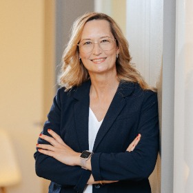 Portraitbild von Tanja Petrik